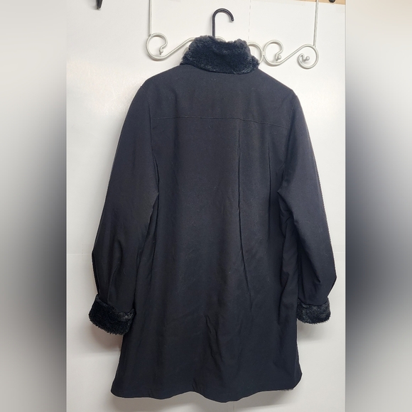 St.  John Classic Reversible oversized  black faux fur coat Luxury Old Money WOW - Picture 10 of 13